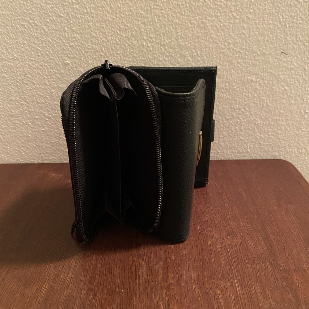 Wallet - Picture 4 of 4